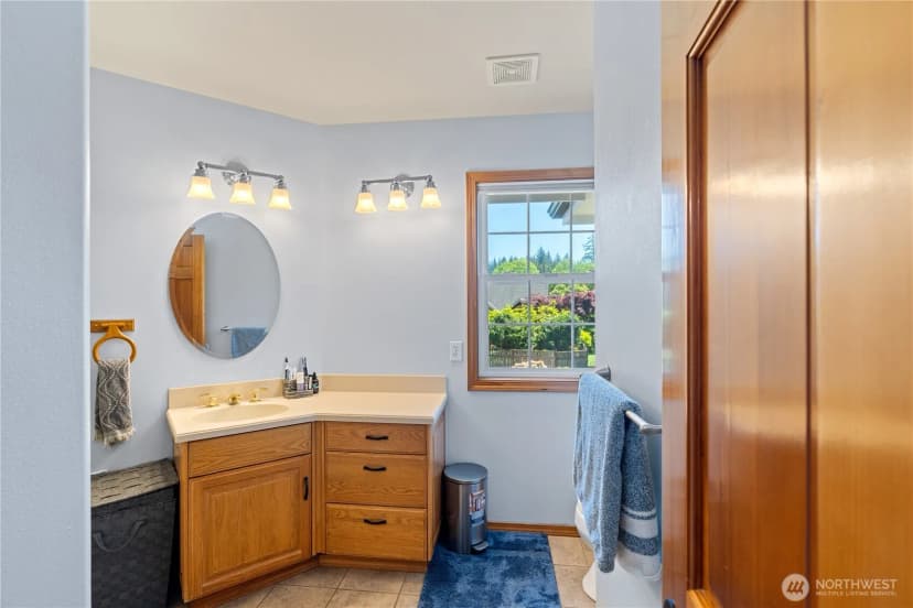 Property photo for 1024 Fairway Drive, Aberdeen photo 28