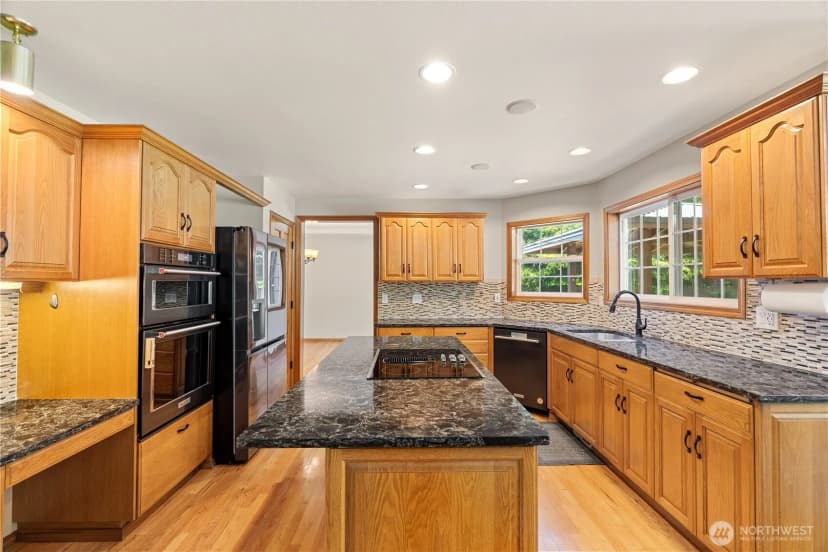 Property photo for 1024 Fairway Drive, Aberdeen photo 9