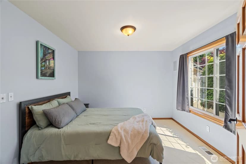 Property photo for 1024 Fairway Drive, Aberdeen photo 4