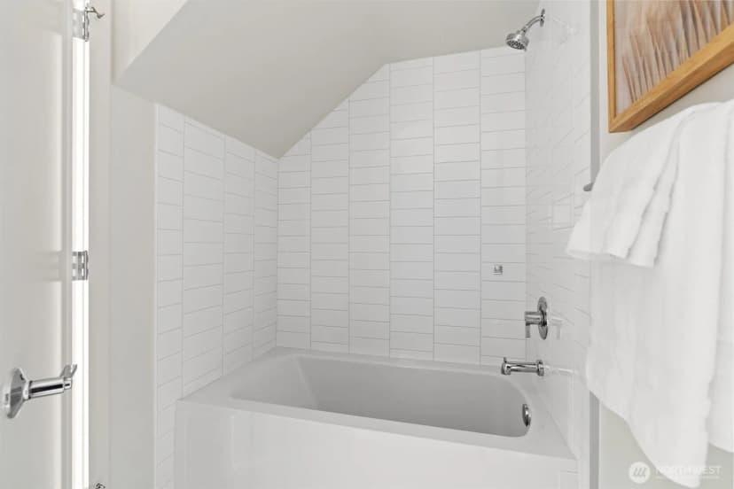 Property photo for 4519 A Bagley Avenue N, Seattle photo 19