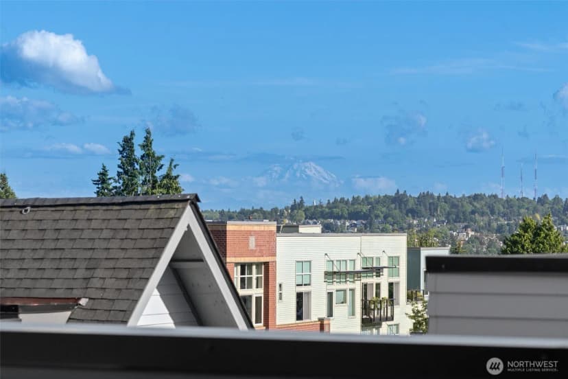 Property photo for 4519 A Bagley Avenue N, Seattle photo 26