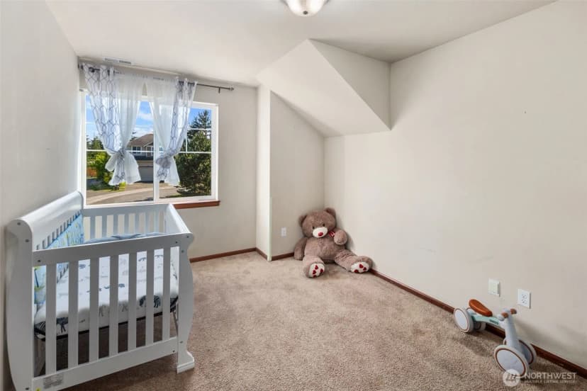Property photo for 13025 27th Place W, Everett photo 33