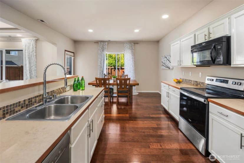 Property photo for 13025 27th Place W, Everett photo 17