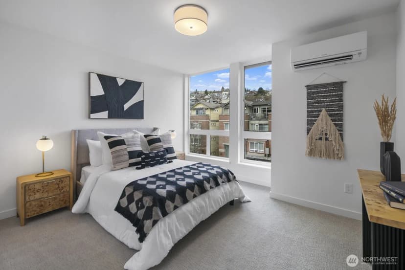 Property photo for 377 Valley Street, Seattle photo 15