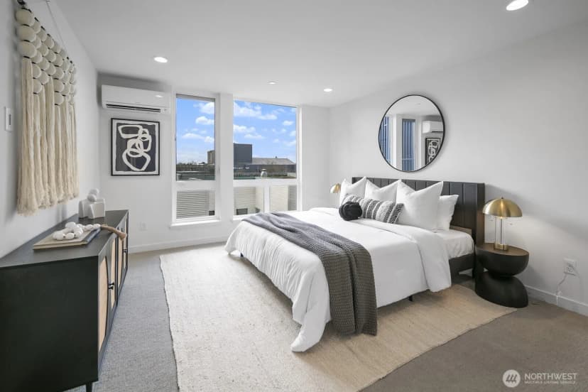 Property photo for 377 Valley Street, Seattle photo 12