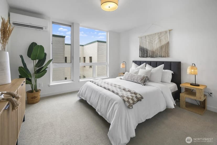 Property photo for 377 Valley Street, Seattle photo 14