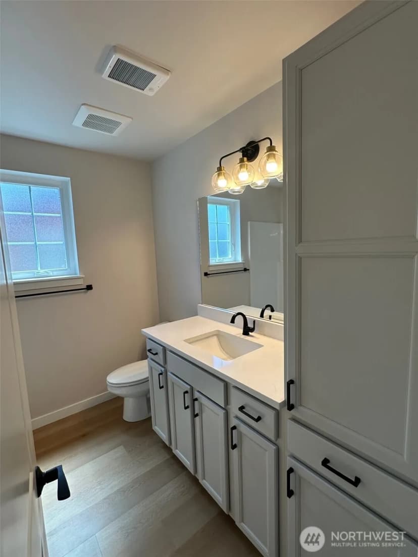 Property photo for 1712 Sunup Loop, Bellingham photo 10