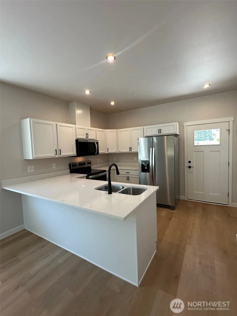 Property photo for 1712 Sunup Loop, Bellingham photo 7