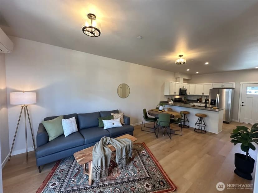 Property photo for 1714 Sunup Loop, Bellingham photo 4