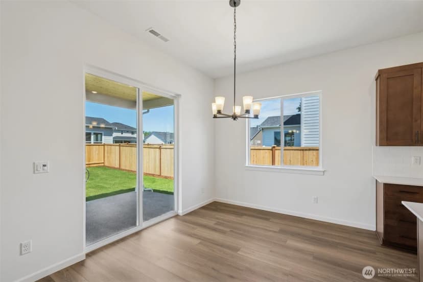 Property photo for 932 Lucas Avenue #21, Buckley photo 19