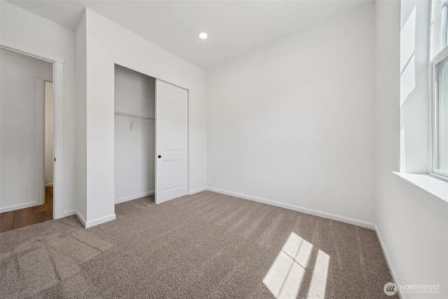 Property photo for 932 Lucas Avenue #21, Buckley photo 4