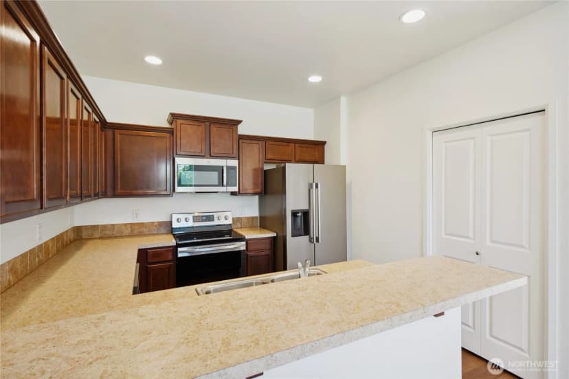 Property photo for 4825 E Q Street #2922, Tacoma photo 7
