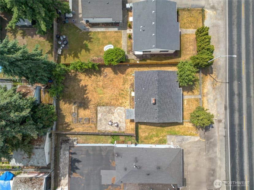 Property photo for 1108 116th Street S, Tacoma photo 2