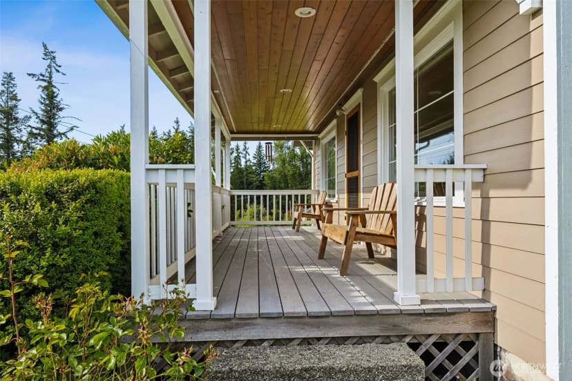 Property photo for 20001 Marine Drive, Stanwood photo 6