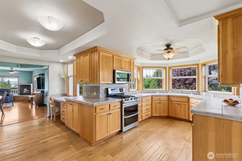 Property photo for 20001 Marine Drive, Stanwood photo 12