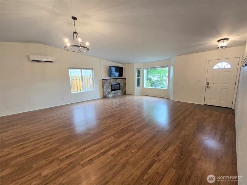 Property photo for 270 America Boulevard, Sequim photo 14