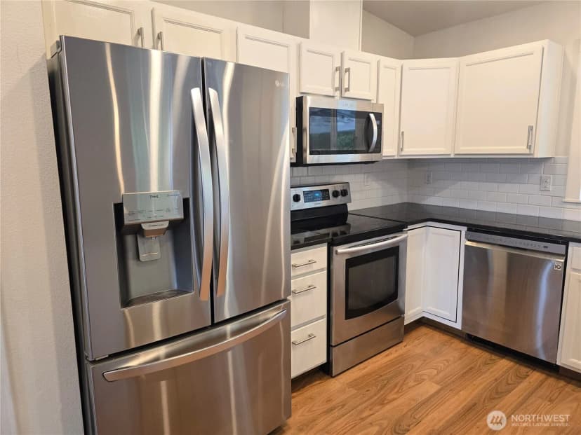 Property photo for 270 America Boulevard, Sequim photo 22