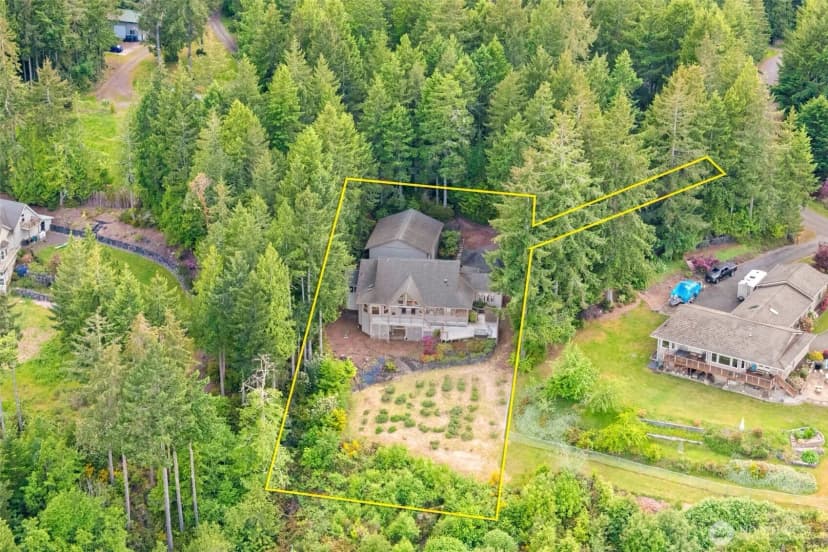 Property photo for 14647 Nw Honeyhill Loop, Seabeck photo 34