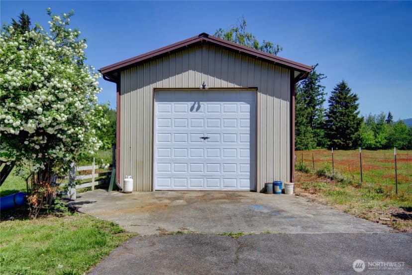 Property photo for 22665 Mosier Road, Sedro Woolley photo 27