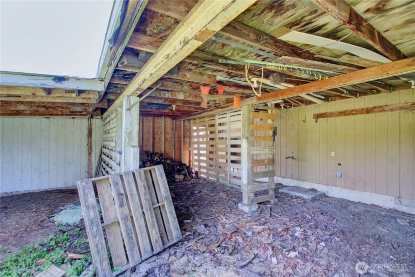 Property photo for 22665 Mosier Road, Sedro Woolley photo 32