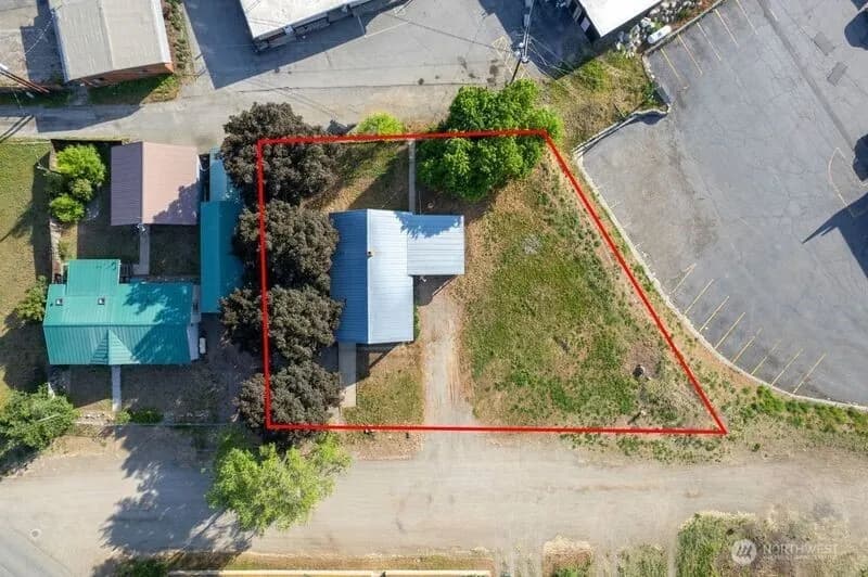 Property photo for 318 Lombard Street, Twisp photo 38