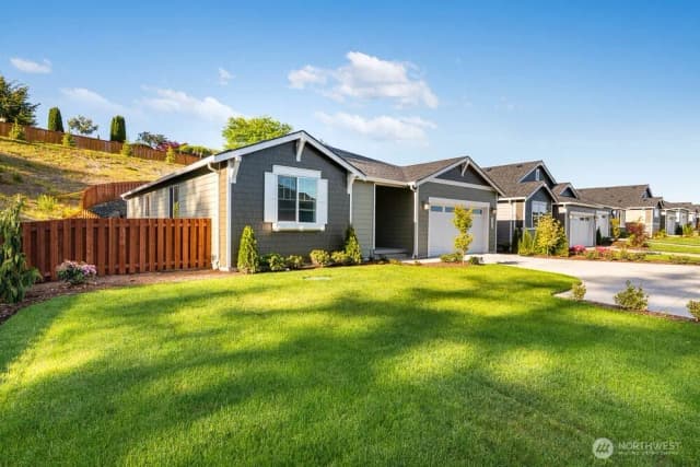Property photo for 2532 Acer Loop Se, Lacey photo 3