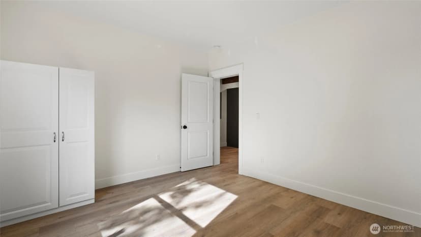 Property photo for 214 E Oak Street, Walla Walla photo 17