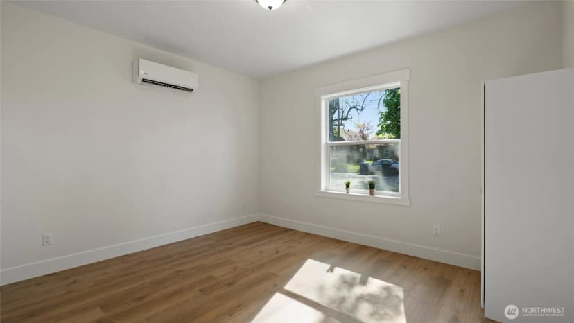 Property photo for 214 E Oak Street, Walla Walla photo 16