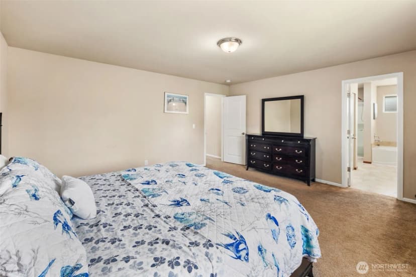Property photo for 13025 27th Place W, Everett photo 22