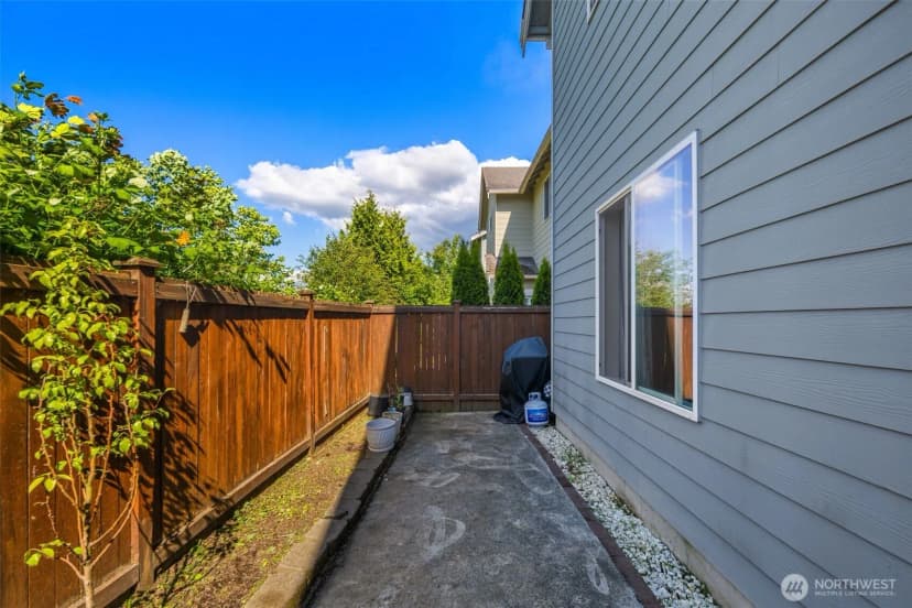 Property photo for 13025 27th Place W, Everett photo 38