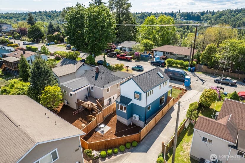 Property photo for 5246 21st Avenue Sw #unit A, Seattle photo 19