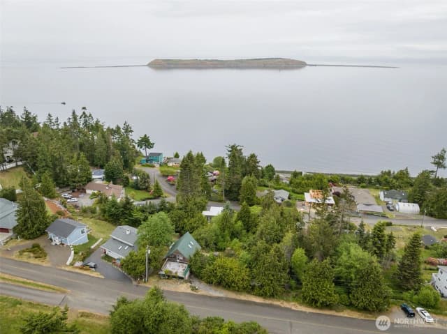 Property photo for 300 North Street, Sequim photo 4
