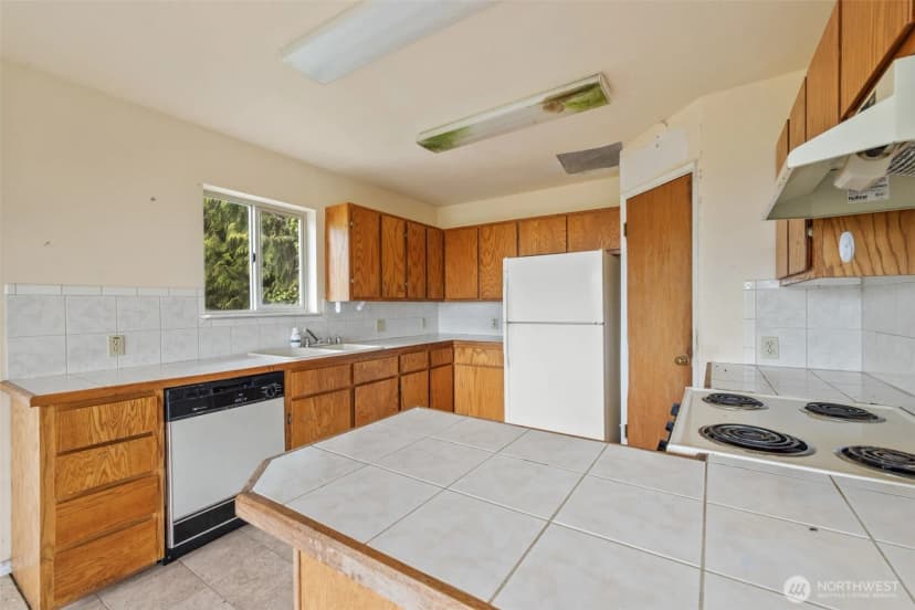 Property photo for 300 North Street, Sequim photo 9