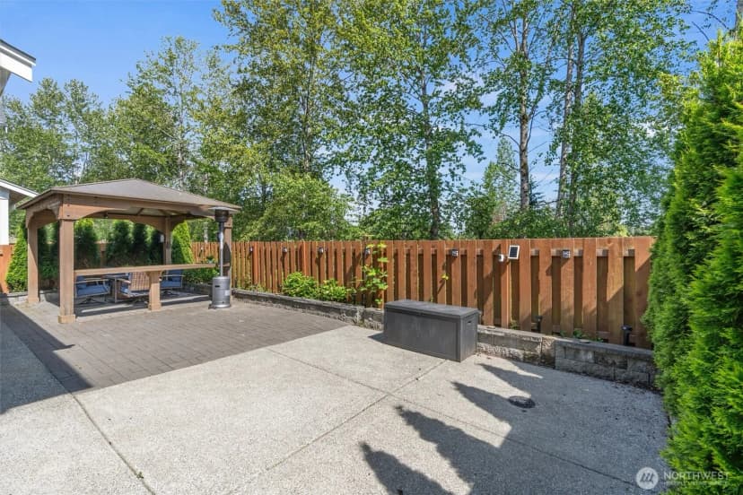 Property photo for 3010 47th Street Se, Everett photo 31