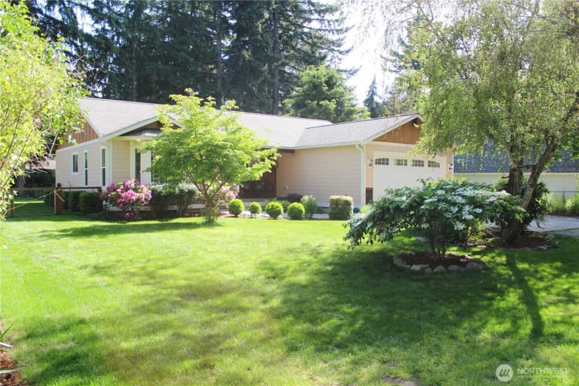 Property photo for 17247 154th Avenue Se, Yelm