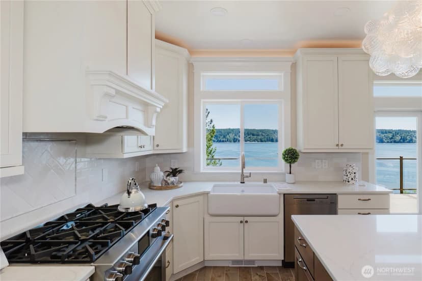 Property photo for 14210 Olalla Crest Lane Se, Olalla photo 14