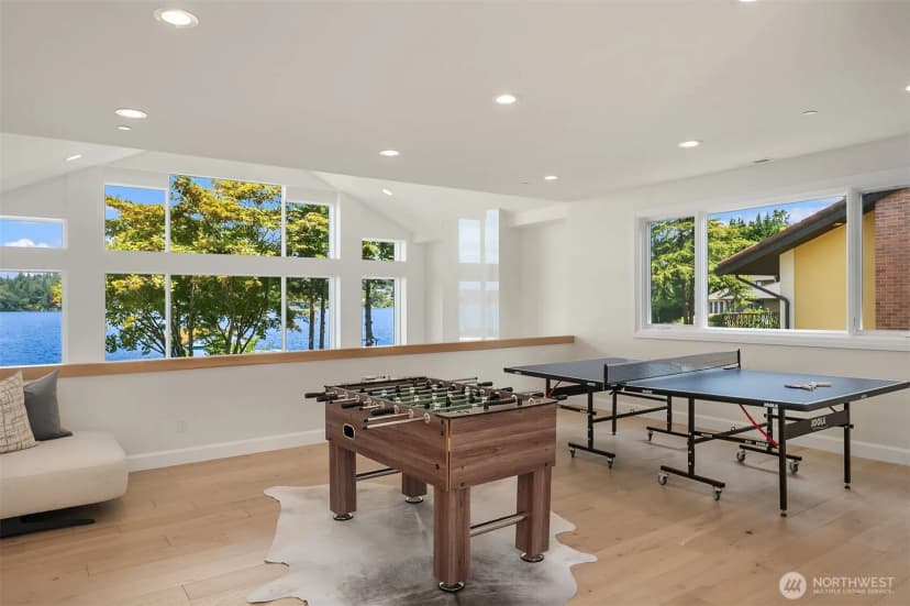 Property photo for 8620 N Mercer Way, Mercer Island photo 31