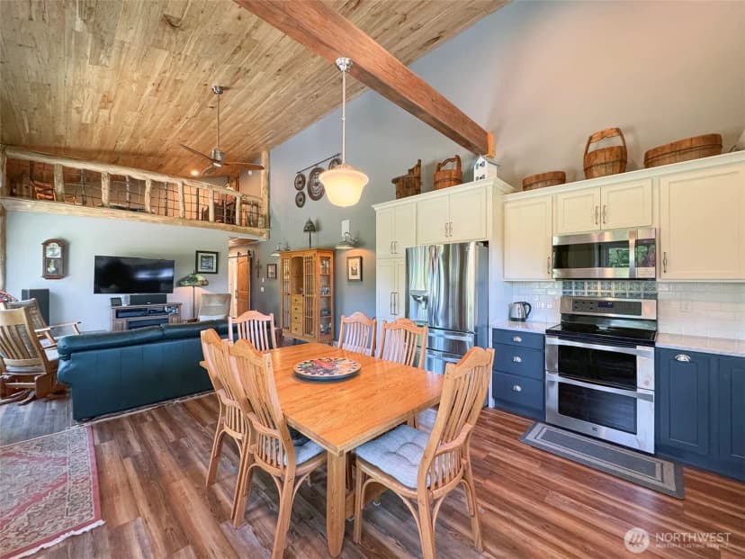 Property photo for 1068 Happy Valley Road, Sequim photo 9