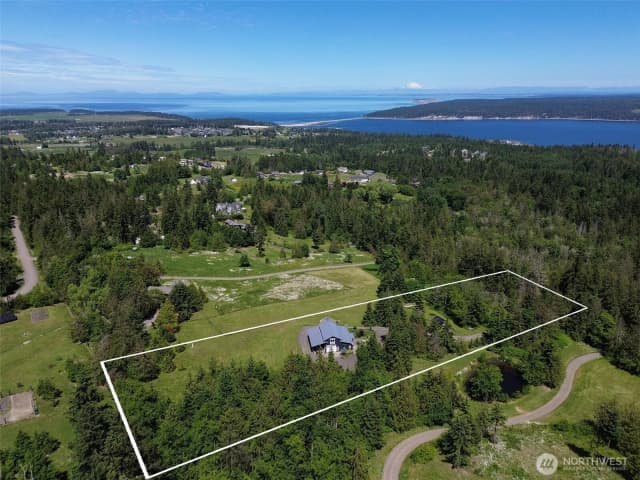 Property photo for 1068 Happy Valley Road, Sequim photo 2