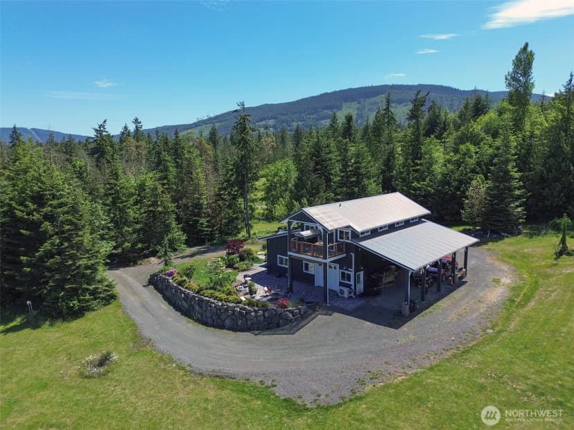 Property photo for 1068 Happy Valley Road, Sequim photo 3