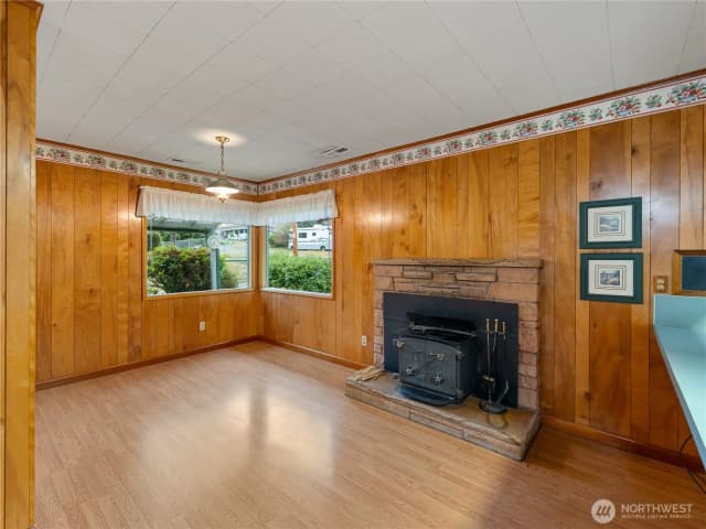 Property photo for 1409 B Avenue, Anacortes photo 5