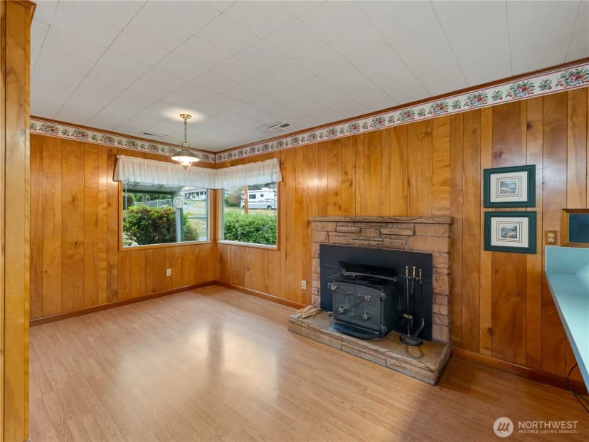 Property photo for 1409 B Avenue, Anacortes photo 5