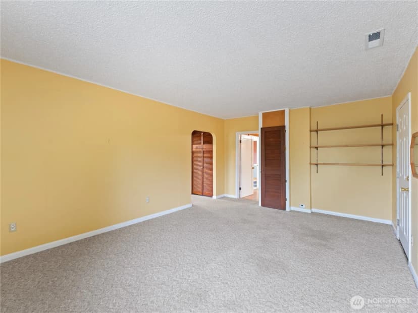Property photo for 1409 B Avenue, Anacortes photo 17