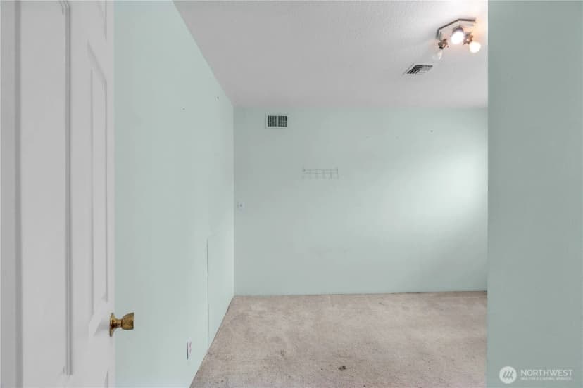 Property photo for 2300 W Second Street, Aberdeen photo 17
