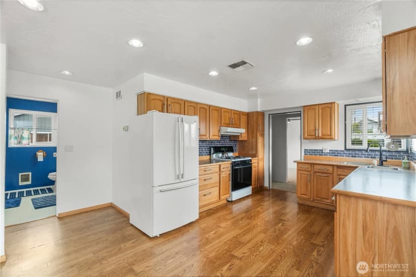 Property photo for 2300 W Second Street, Aberdeen photo 8