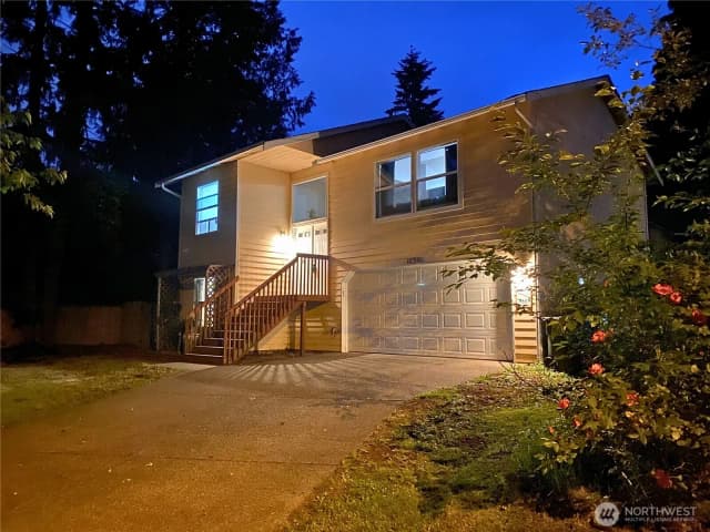 Property photo for 11301 199th Avenue E, Bonney Lake photo 2
