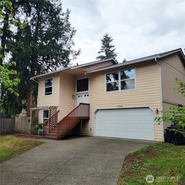 Property photo for 11301 199th Avenue E, Bonney Lake