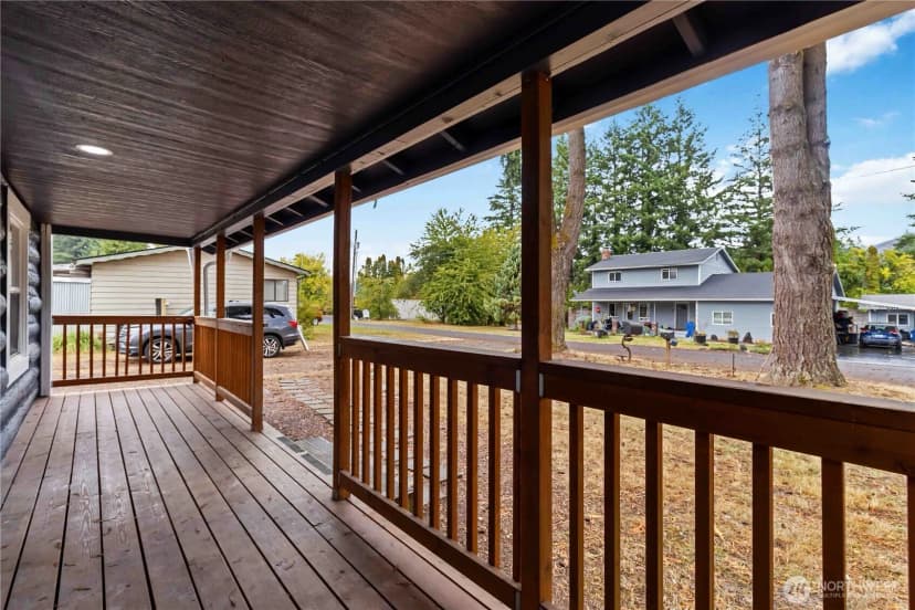 Property photo for 611 Ne Pioneer, Castle Rock photo 27