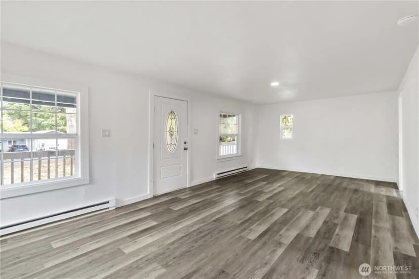 Property photo for 611 Ne Pioneer, Castle Rock photo 9
