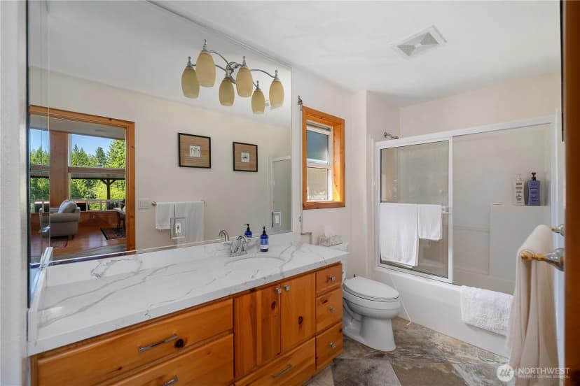 Property photo for 51 E Glamis Court, Shelton photo 16